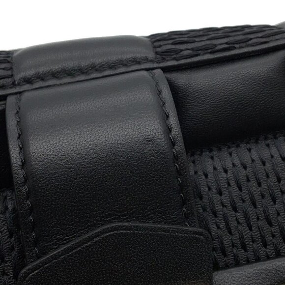 LOUIS VUITTON Troca Size MM Damier Quilt Leather Noir - Picture 9 of 15